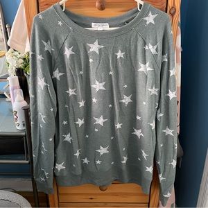 STAR PATTERN LIGHTWEIGHT SWEATSHIRT- GRAYSON THREADS ✨NWOT✨